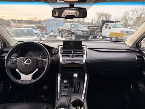 Used 2017 Lexus NX 200t 200t image 17