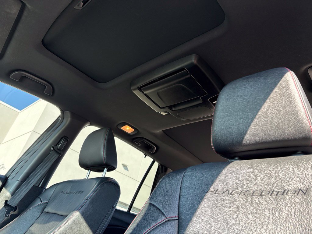 Used 2020 Honda Pilot Black Edition image 15