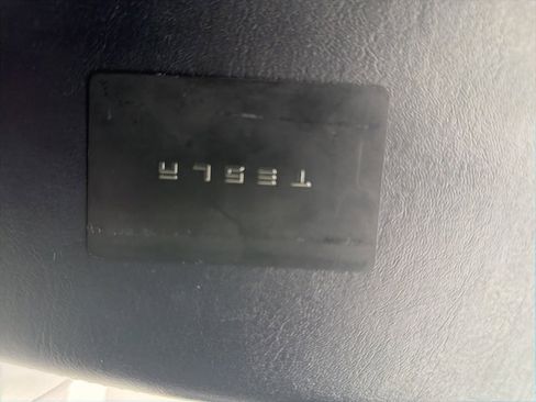 Used 2020 Tesla Model 3 Performance image 17