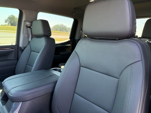 New 2025 Chevrolet Silverado 1500 LT image 12