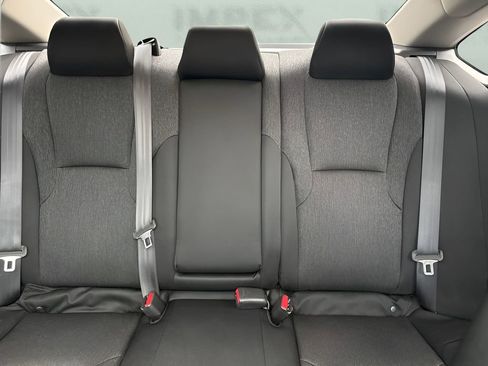 Used 2024 Honda Accord EX image 12