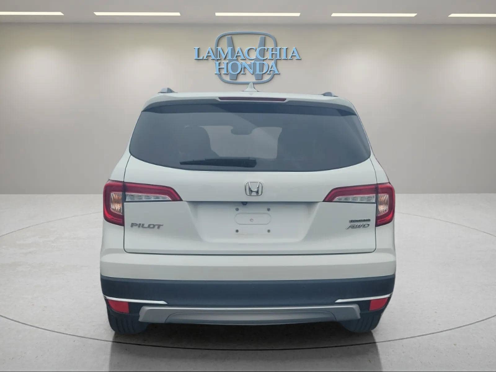 Used 2021 Honda Pilot Touring image 4