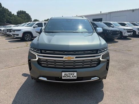 Used 2023 Chevrolet Tahoe Premier AWD/4WD image 9