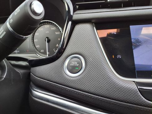 Certified 2023 Cadillac XT5 Premium Luxury w/ LPO, Floor Liner Package image 27