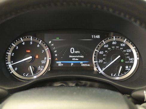 Used 2022 Toyota Highlander Platinum FWD image 26