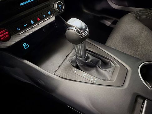 Used 2024 Ford Mustang GT RWD image 18