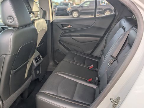 Used 2021 Chevrolet Equinox LT image 33
