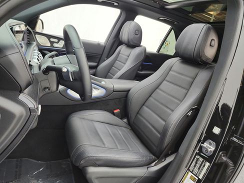 Certified 2025 Mercedes-Benz GLE 450 4MATIC image 18