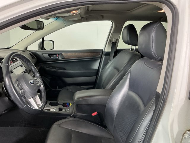 Used 2016 Subaru Outback 2.5i Limited AWD/4WD image 10
