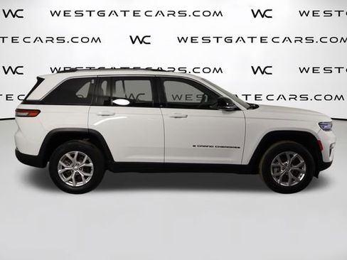 Used 2023 Jeep Grand Cherokee Limited AWD/4WD image 55