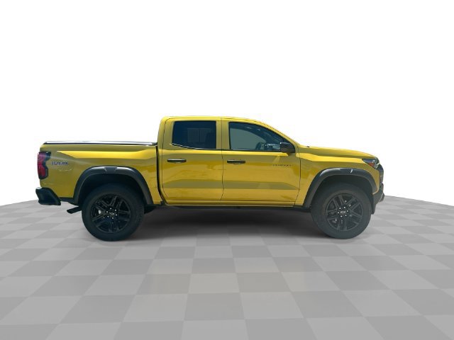 Used 2024 Chevrolet Colorado Trail Boss w/ Advanced Trailering Package AWD/4WD image 9