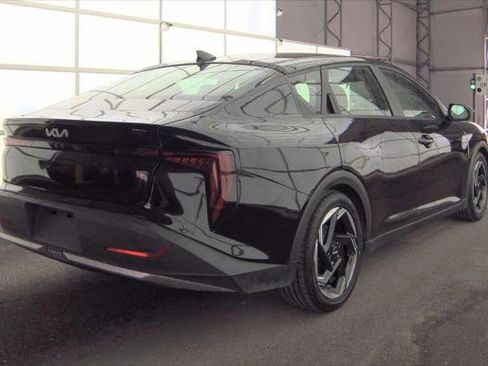 Used 2025 Kia K4 EX FWD image 7