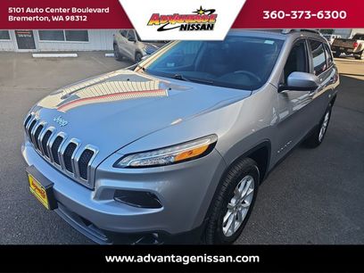 Used 2017 Jeep Cherokee Latitude w/ Comfort/Convenience Group