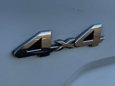 Used 2019 Toyota Tundra Platinum image 29