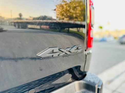 Used 2019 RAM 1500 Big Horn AWD/4WD image 13