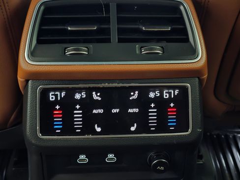 Used 2022 Audi A6 Premium Plus w/ Premium Plus Package image 18