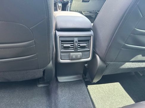 Used 2023 Subaru Forester Limited w/ Popular Package #2 AWD/4WD image 12