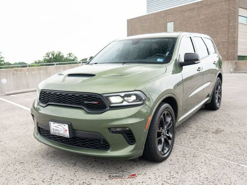 Used 2021 Dodge Durango R/T w/ Blacktop Package AWD/4WD image 3