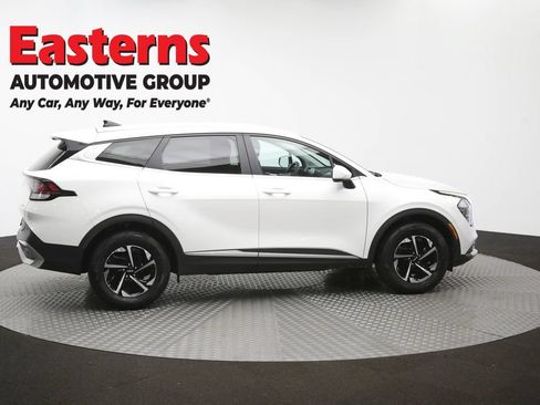 Used 2023 Kia Sportage LX AWD/4WD image 43