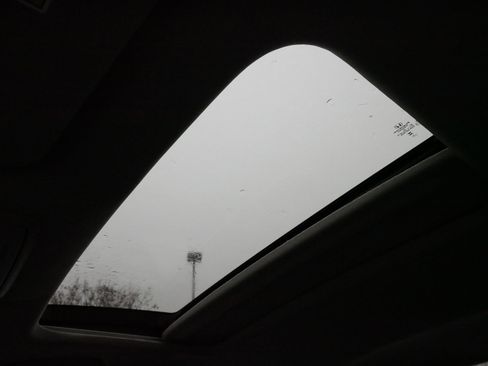 Certified 2025 Honda Accord Touring image 34