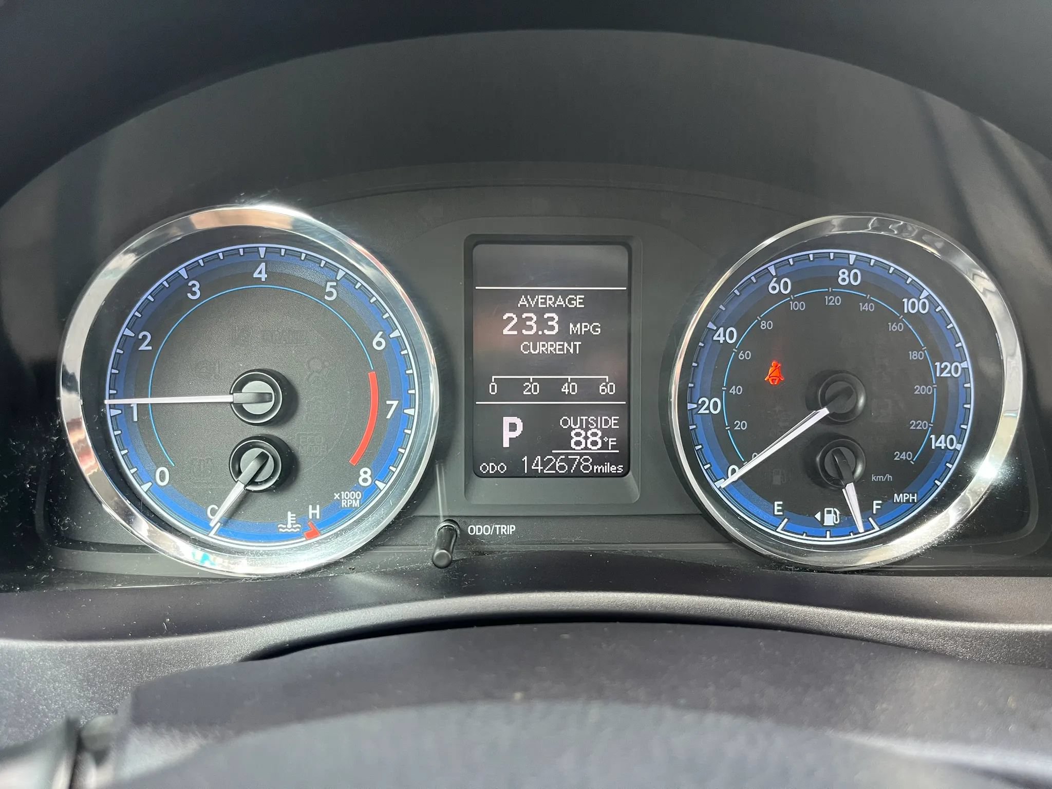 Used 2017 Toyota Corolla LE FWD image 17