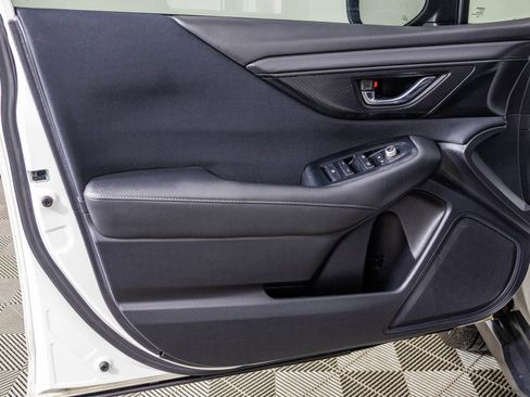 Used 2021 Subaru Outback Premium image 33