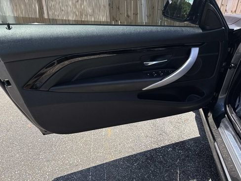 Used 2018 BMW 430i Convertible RWD image 12