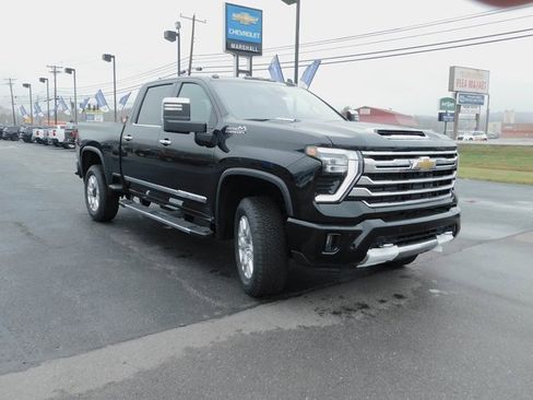 New 2025 Chevrolet Silverado 2500 High Country w/ High Country Premium Package image 4