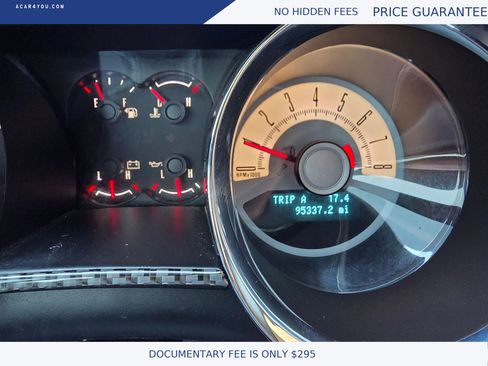 Used 2010 Ford Mustang GT Premium RWD image 21