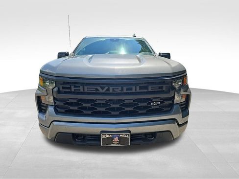 Used 2024 Chevrolet Silverado 1500 Custom w/ Turbomax Blackout Package RWD image 8