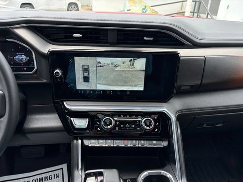 Used 2024 GMC Sierra 1500 Denali w/ Denali Reserve Package AWD/4WD image 21