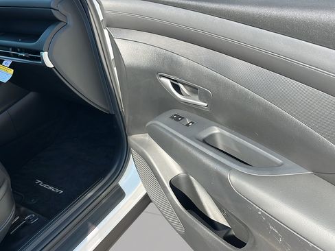 Certified 2025 Hyundai Tucson SEL FWD image 20