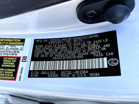 Used 2024 Lexus ES 350 w/ Premium Package image 34