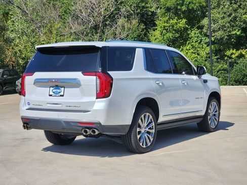 Used 2024 GMC Yukon Denali AWD/4WD image 7