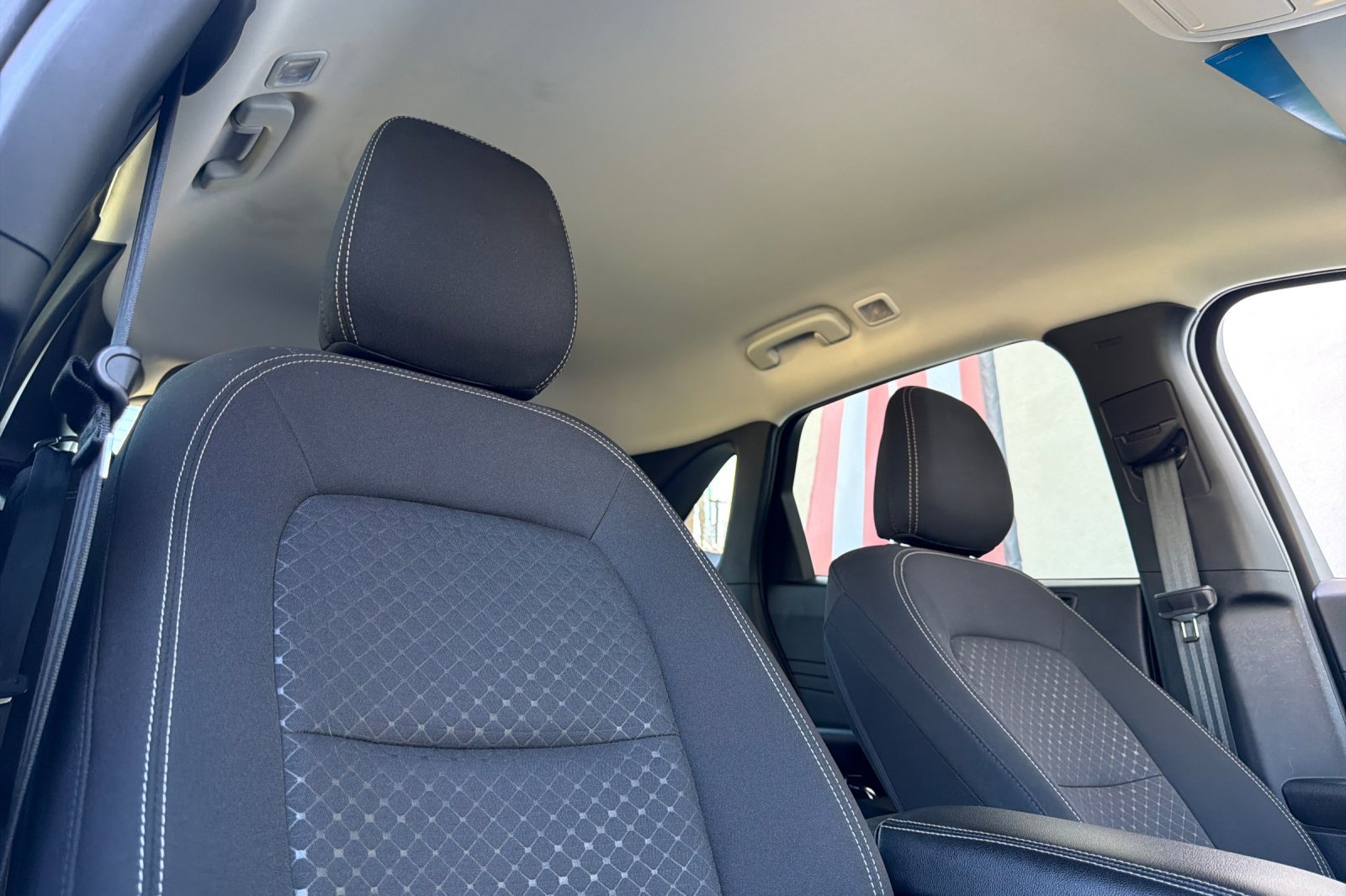 Used 2025 Ford Escape Active FWD image 17