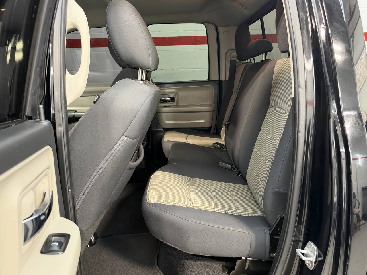 Used 2012 RAM 1500 Big Horn AWD/4WD image 25