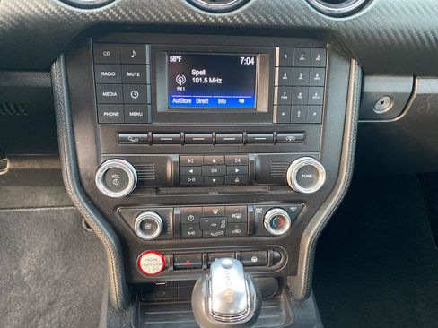 Used 2016 Ford Mustang Coupe image 17