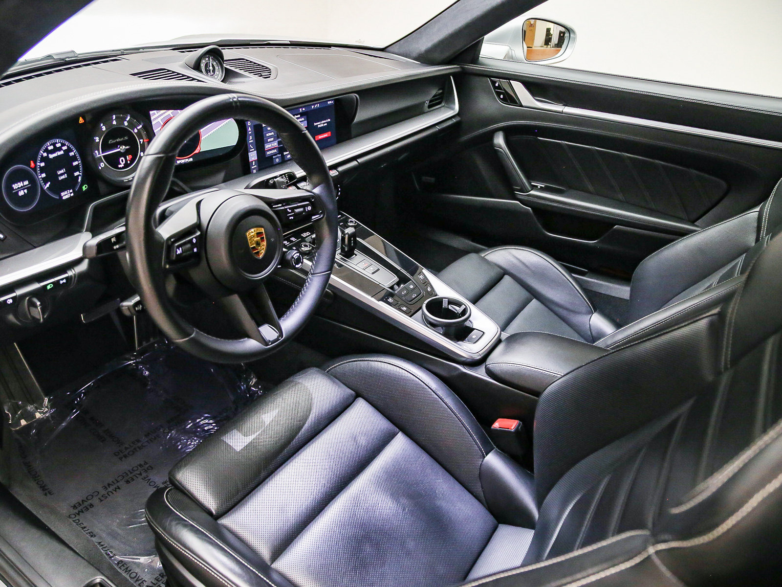 Certified 2021 Porsche 911 Turbo S AWD/4WD image 4