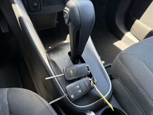Used 2017 Chevrolet Trax LS FWD image 29