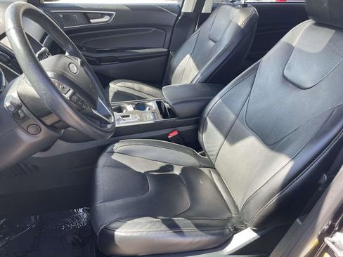 Certified 2020 Ford Edge Titanium w/ Equipment Group 301A image 19