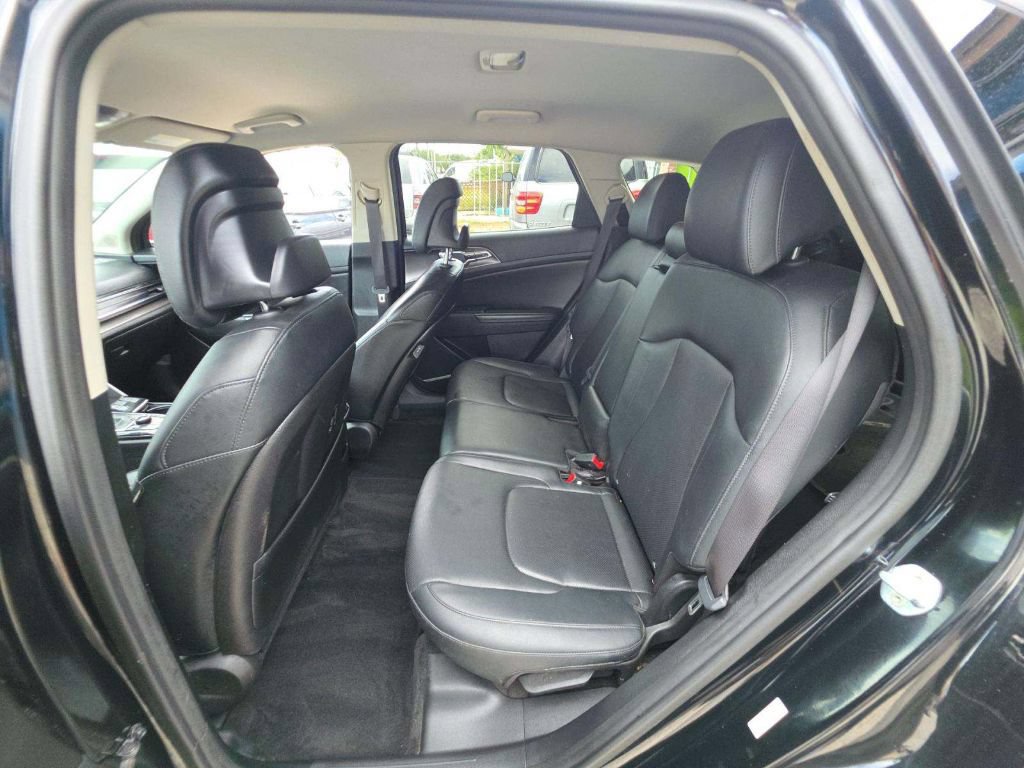 Used 2023 Kia Sportage EX FWD image 10
