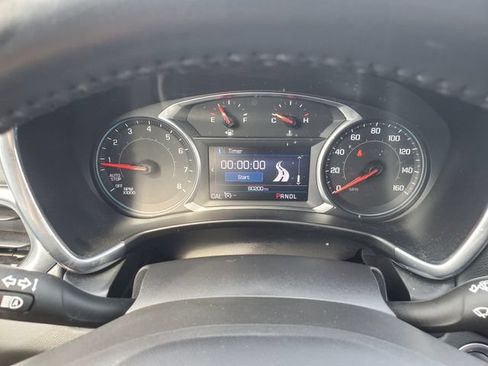 Used 2019 Chevrolet Equinox LT w/ Driver Convenience Package FWD image 27