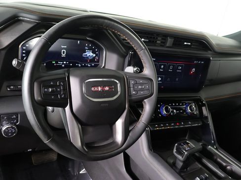 Used 2023 GMC Sierra 1500 AT4 w/ Technology Package image 29