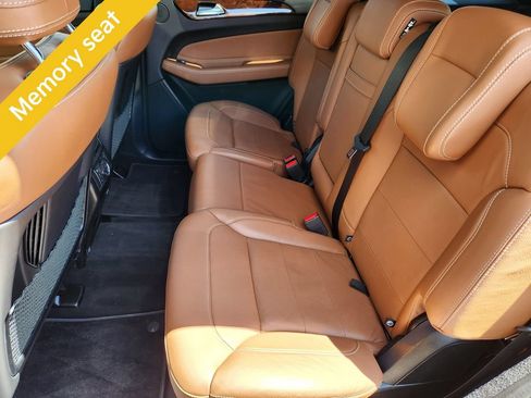 Used 2018 Mercedes-Benz GLS 450 4MATIC image 15