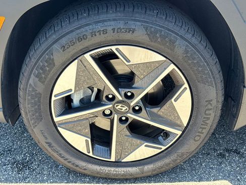 Used 2025 Hyundai Tucson SEL FWD image 11