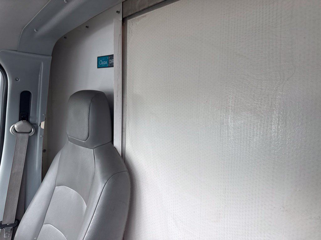 Used 2016 Ford E-350 and Econoline 350 Super Duty RWD image 13