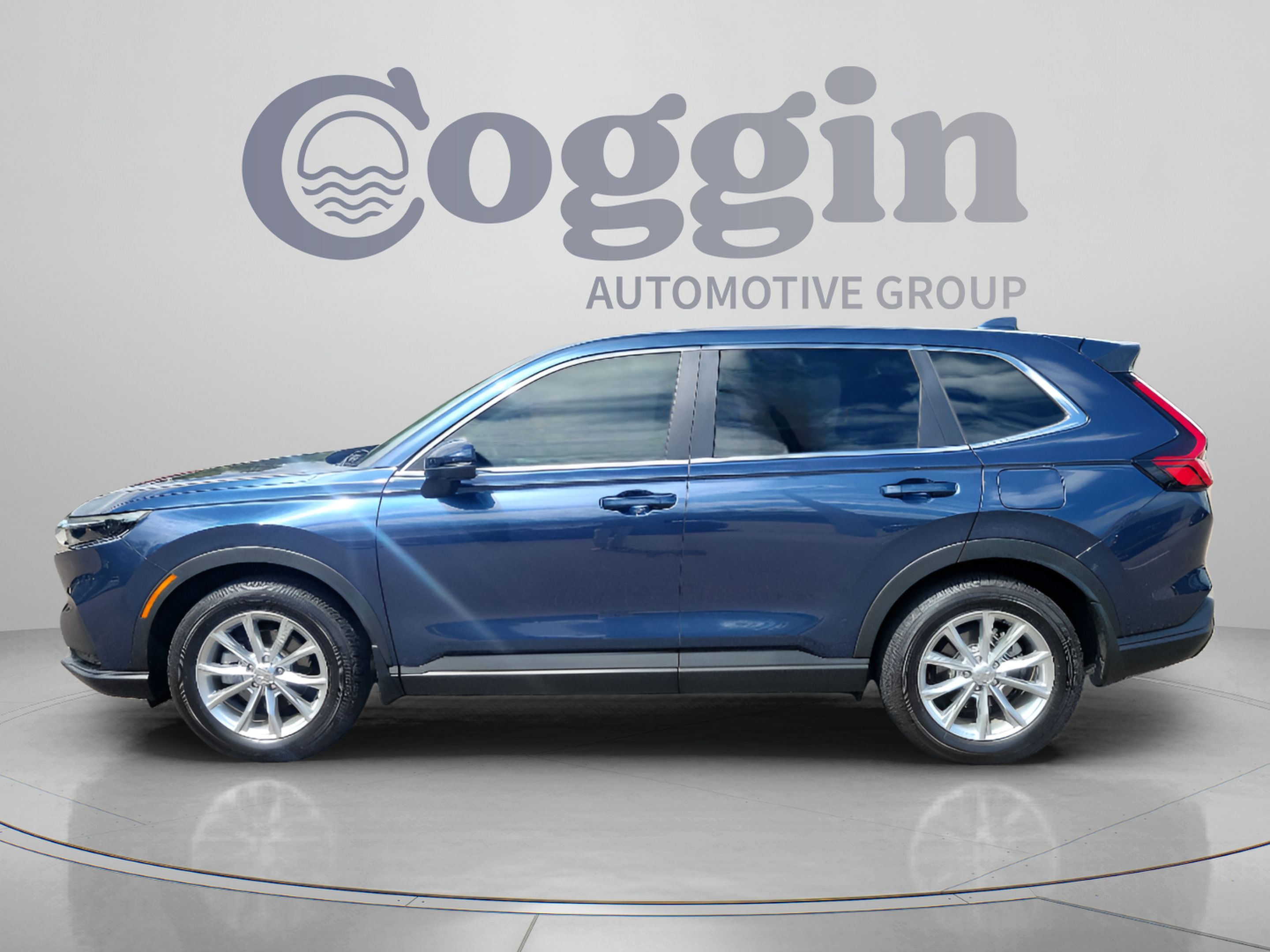 Used 2025 Honda CR-V EX-L image 2
