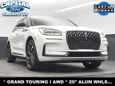 Used 2024 Lincoln Corsair Grand Touring w/ Rear Removable Package Tray image 21