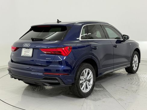 New 2025 Audi Q3 2.0T Premium image 9