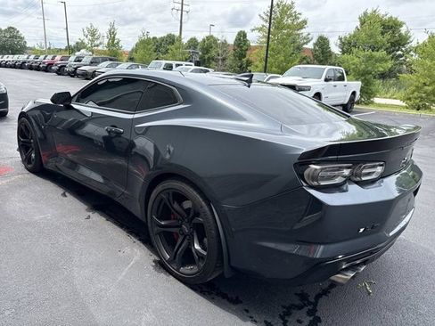 Used 2023 Chevrolet Camaro SS RWD image 3